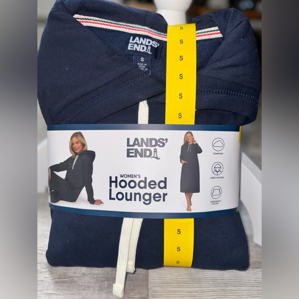 Lands' End Navy Hooded Lounger
